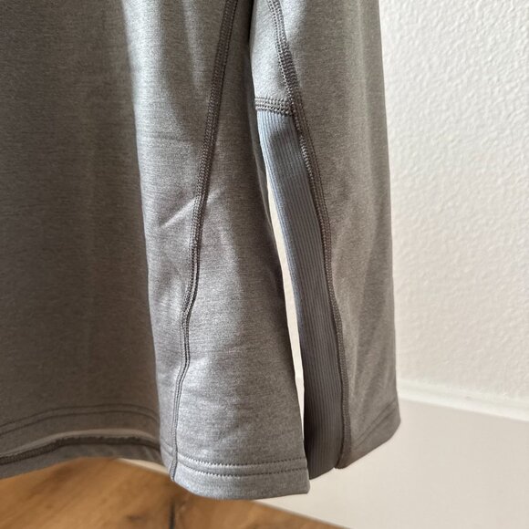 NWT Nike Pro Warm Long Sleeve Top Grey XL Youth Performance - Picture 11 of 14